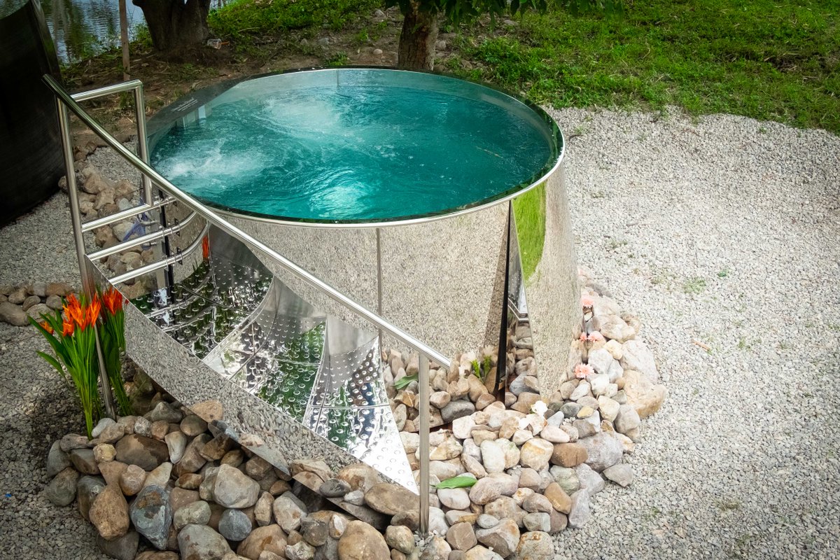 UltraBioOzone's tweet photo. Our latest project delivered in St Martin: The conical mirror bath equipped with our 100% organic Ultra Bio Ozone© system! Perfect for sunny holidays! 😎 https://t.co/nJwPHFZE8E