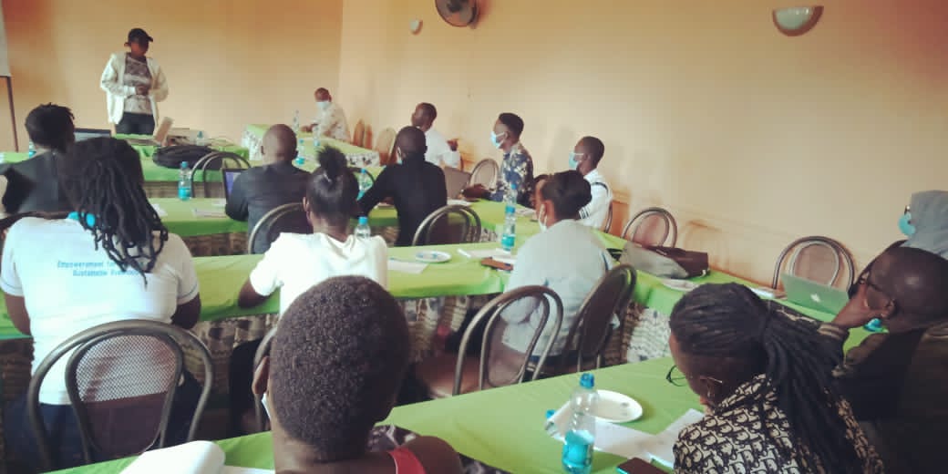 Oayouthkenya's tweet image. We are currently taking part in Homabay CSOs Alliance meeting at Staridge Hotel to deliberate on avenues to create synergies for a conducive policy and legal environment for ending early &amp;amp; unintended pregnancy and ensuring SRHR of young people are protected, respected &amp;amp; fulfilled