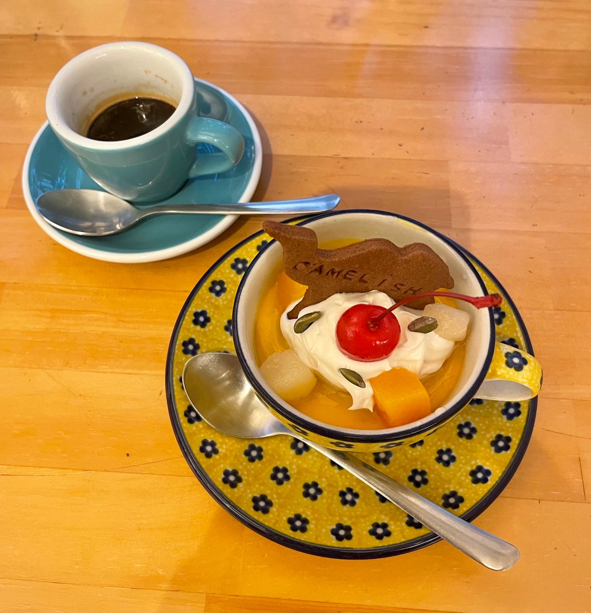 ラクダがいっぱいのお店で🍮食べたら、店内某所にコナンくんいた✨ 