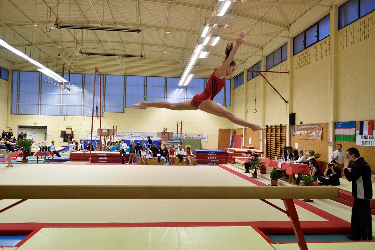 [Bien-être par le sport]
9 associations sportives aidées par le #CD08 à hauteur de 500 € pour leur labellisation par le <a href="/ResSportSante/">Réseau Sport Santé</a>. Parmi elles, le Fitness Club de Warcq, Le Château Vert Cyclotourime à Givet ou encore <a href="/EFFORTNOUZON08/">EFFORTNOUZONVILLE08</a>