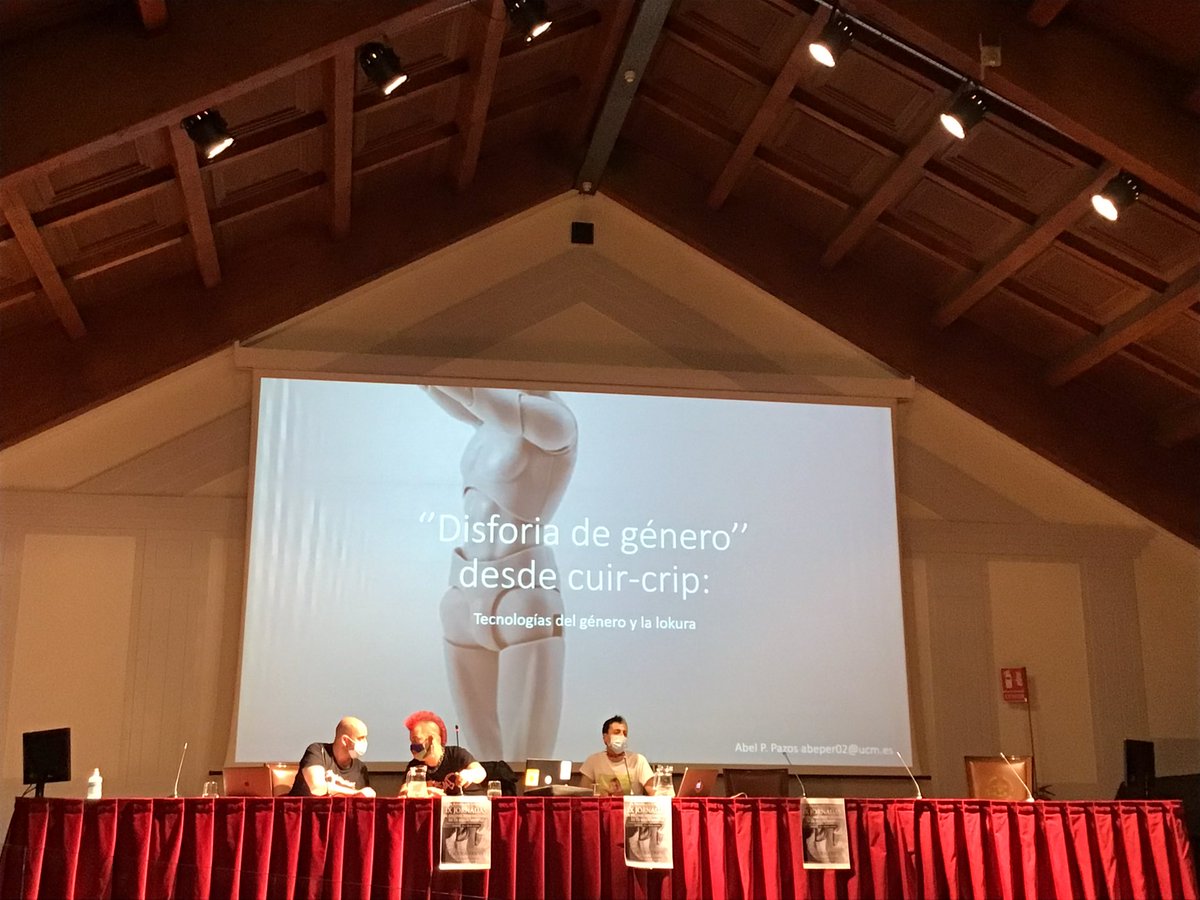 Se asume que para ser trans es condición necesaria tener disforia de género y que para tener disforia de género es necesario ser trans. Dejando fuera la posibilidad de hablar de disforia de género sin ser trans, y de ser trans sin tener disforia de género.

<a href="/llorarbailando/">abelx 🌙</a> #IXLRD
