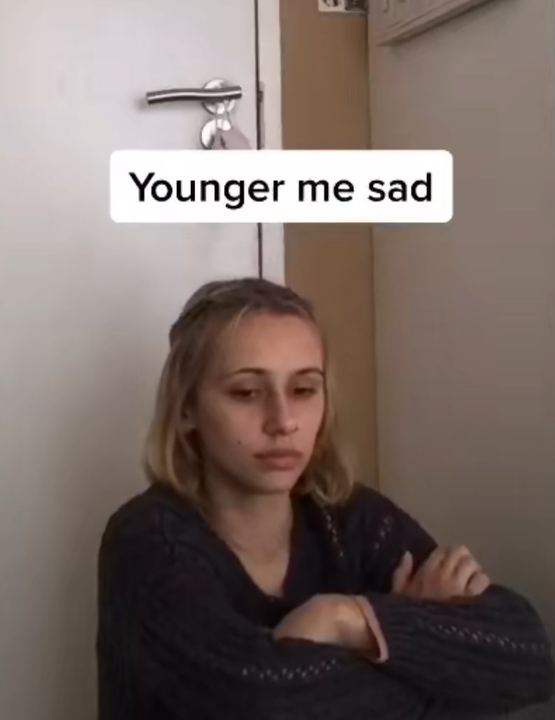 lnclt_dulac's tweet photo. me after listening         me after listening 
to Adele's single           to Stromae's single https://t.co/AyP4ZpO2ao