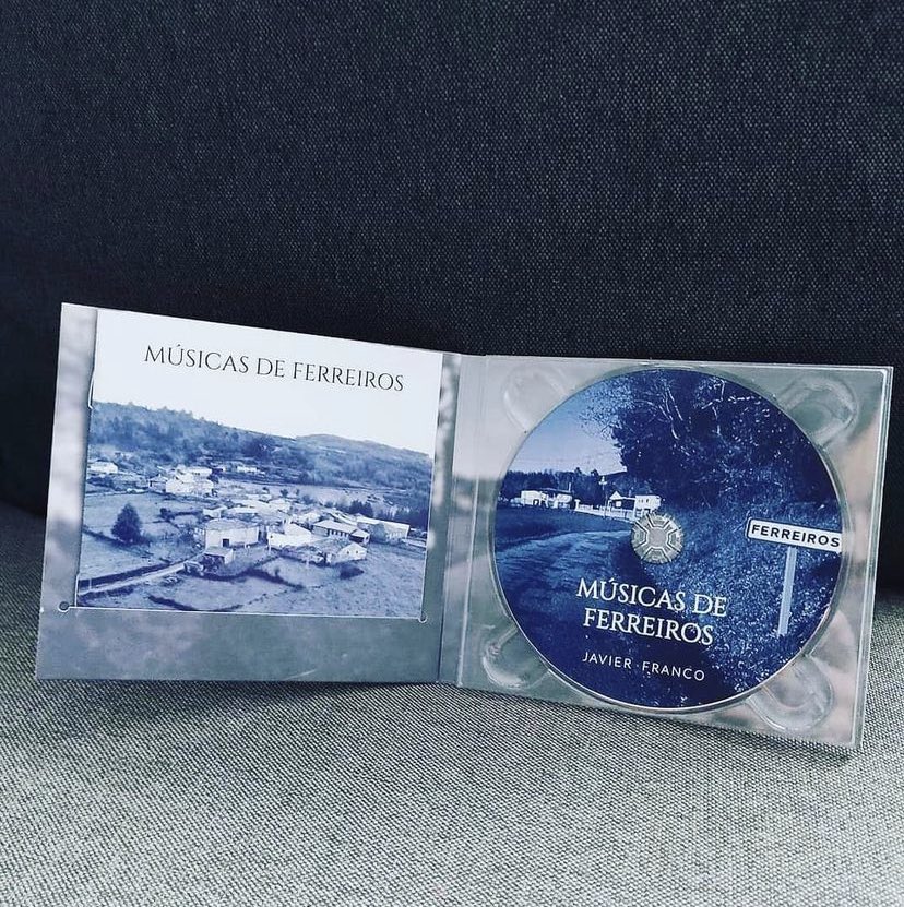 En Músicas de Ferreiros, Javier Franco <a href="/FolkMadridNorte/">Folk Madrid Norte</a> recuperou a tradición musical da aldea dos seus avós na Pobra do Brollón. 
Estamos impacientes por que cheguen As Cores do Outono e escoitar este traballo interpretado por grandísimos músicos (segue fío)👇👇