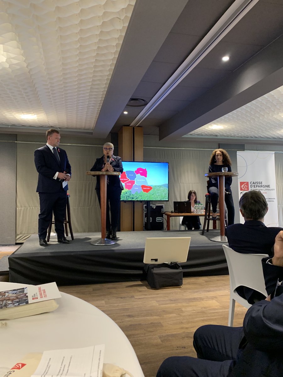 AlvinerieS's tweet photo. Lancement de la convention des administrateurs de la Caisse D’Epargne Auvergne Limousin à Vulcania https://t.co/Ej2RLqCR74