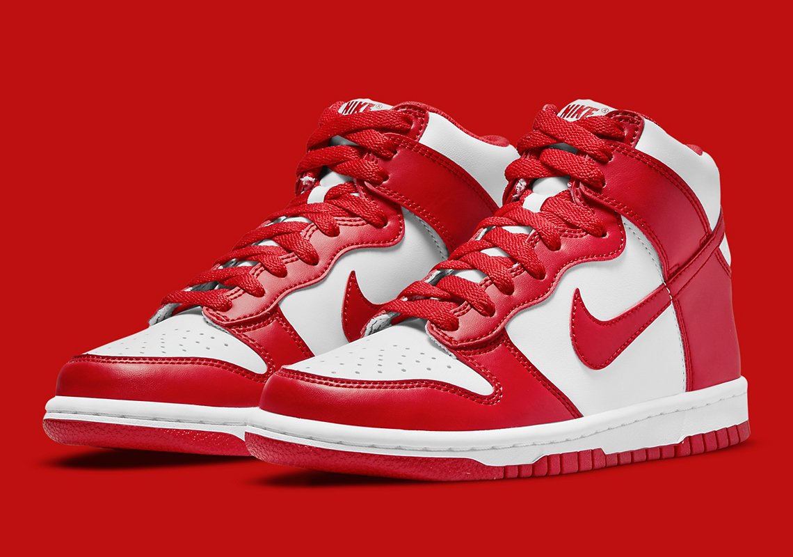 MerryChirt's tweet photo. Nike Dunk High GS “University Red”
Release Date: 2021
Color: N/A

Grade School: $90
Style Code: DB2179-106
https://t.co/dNLPSyGtAQ https://t.co/pMt73U1ReW