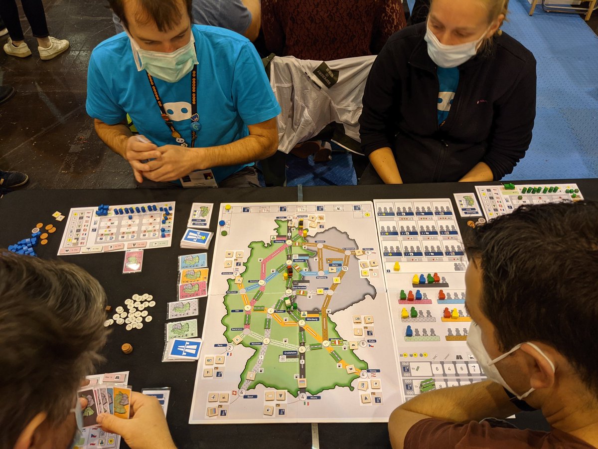 flopiano's tweet photo. Come try Autobahn at @alleycatgames booth (5-G117)
#SPIEL21 https://t.co/eTky5audQb