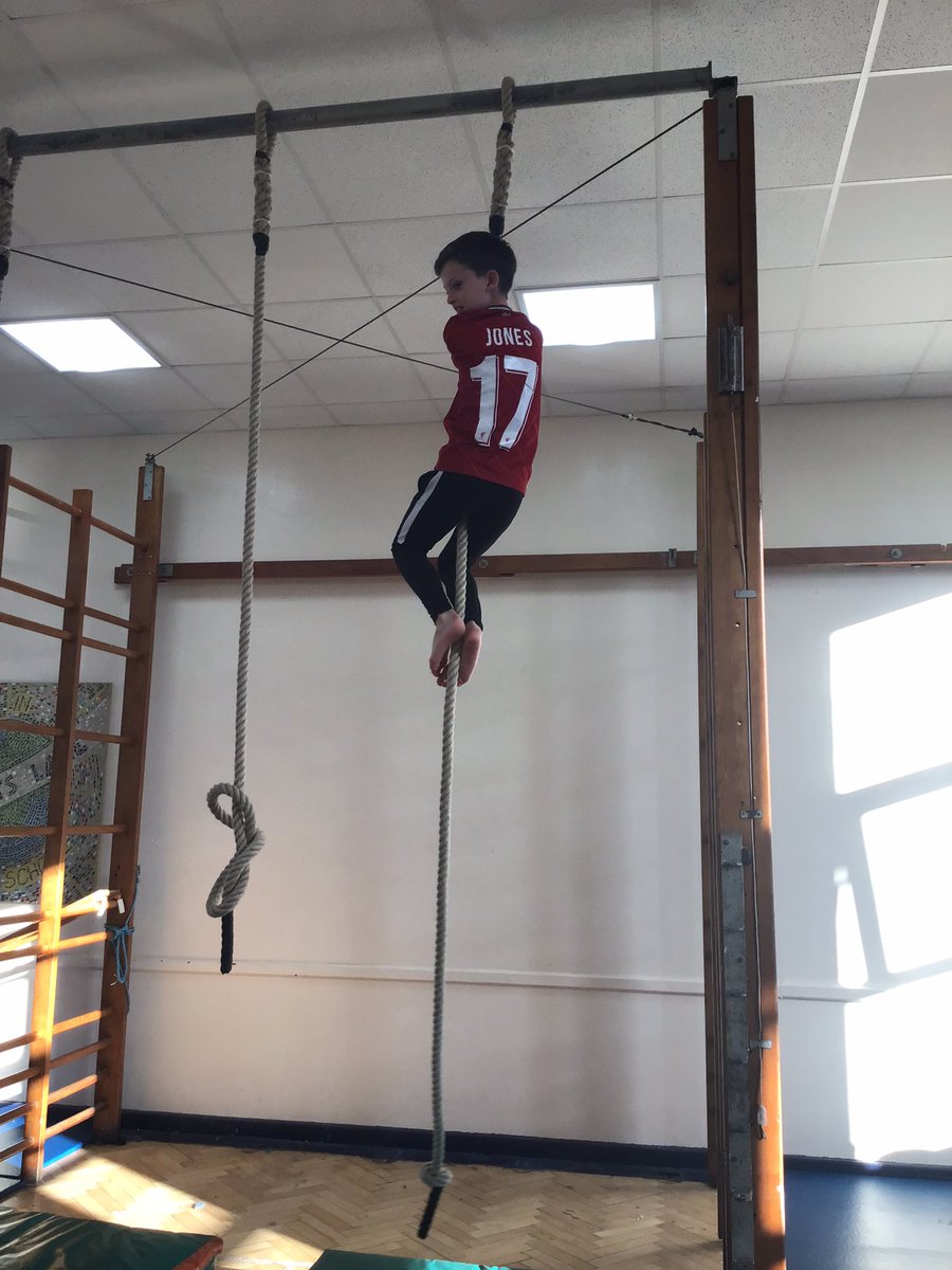 Year 4 loving gymnastics today. @mosspitslane <a href="/MosspitsYear4/">Mosspits Year 4</a>