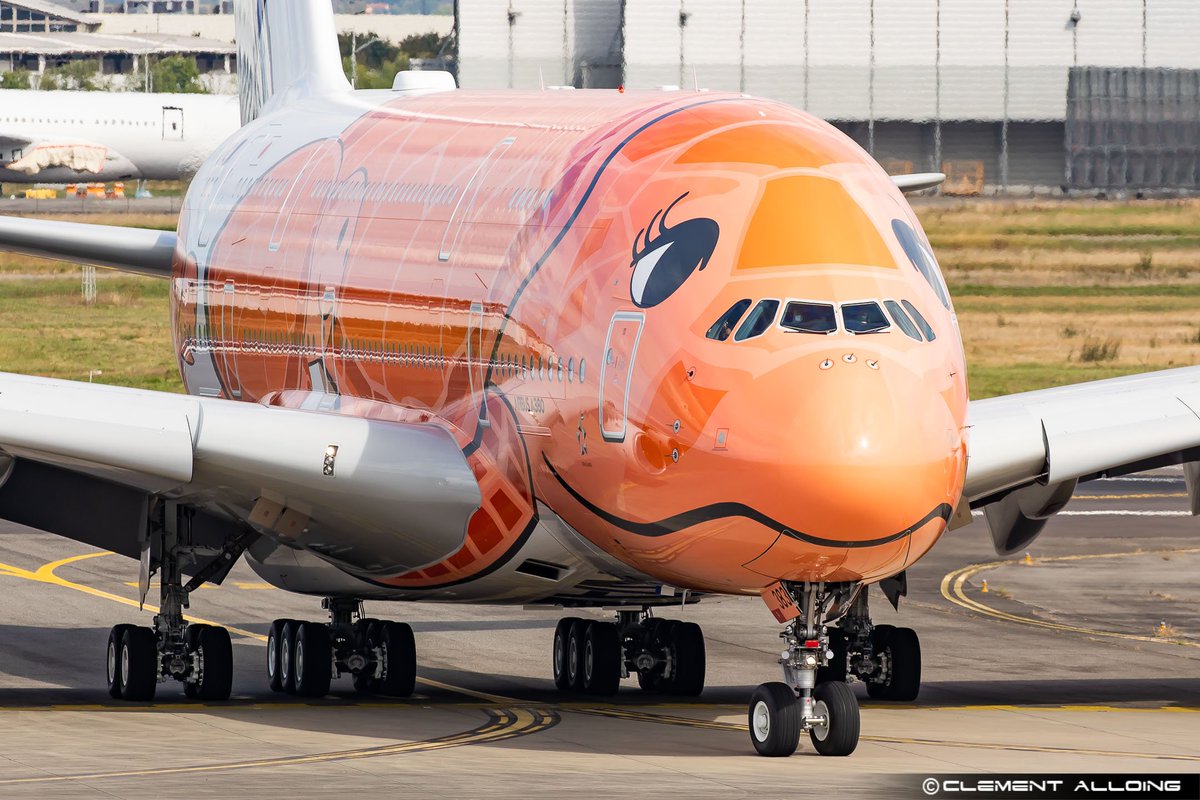 CAlloing's tweet photo. Today we will say goodbye to the third #airbus #A380 for @FlyANA_official #JA383A and also the latest A380 delivered at #toulouse 😭😭😭😭😭 #A380WillSurvive 💪💪💪 https://t.co/xGktzIcv7u