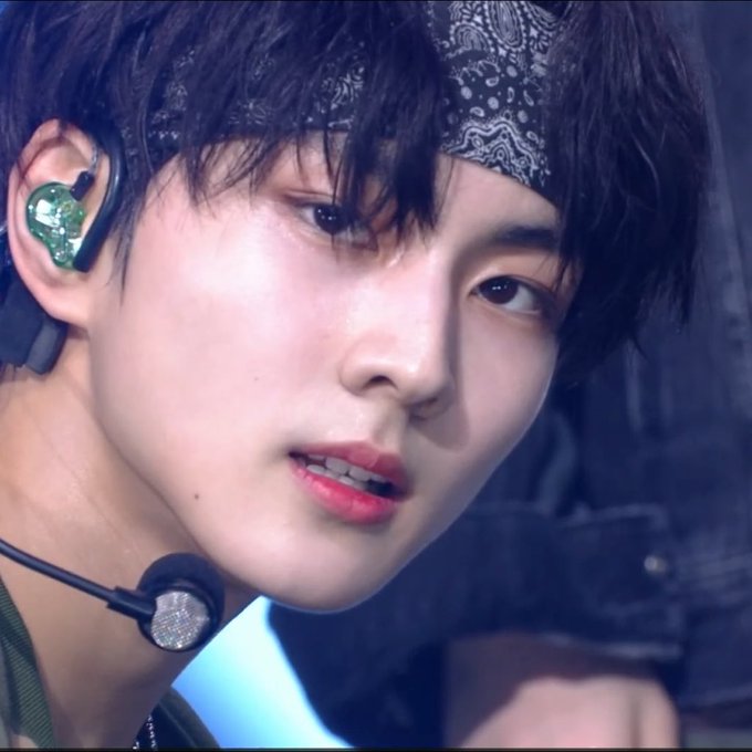 дорама тяжелая атлетика фея ким бок джу. джей фей. джей фей. сойка голубая хамунизация. фея тяжелой атлетики ким бок джу.