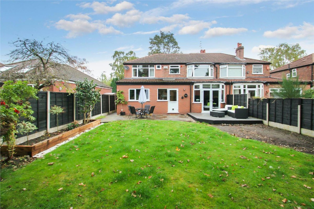 **#NEW!!** Craddock Road, #Sale - Offers Over £500,000 - #4Bed #SemiDetached - CALL TO BOOK YOUR #VIEWING NOW! 0161 973 6688 #Property #EstateAgent #saletown