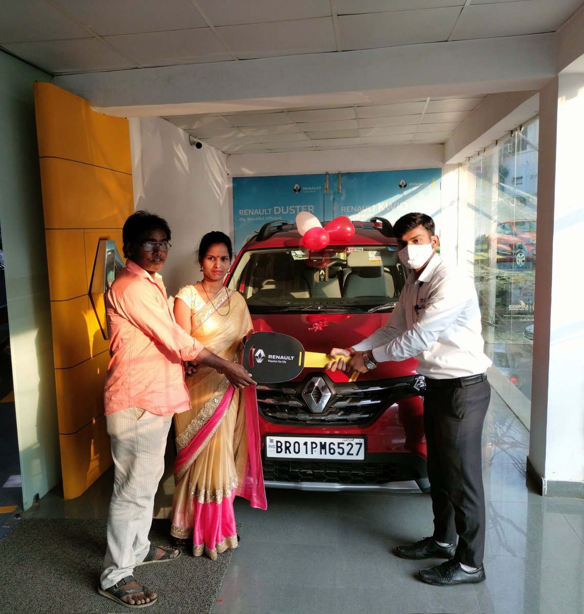 Karan Chaudhary ✨ tweet media