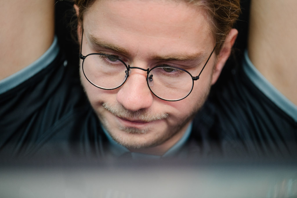 dota2ti's tweet image. In a stunning upset, after having tumbled to the Lower Bracket, OG meet their tournament end at the hands of Team Spirit. Now more than ever, the Aegis of Champions awaits. #TI10