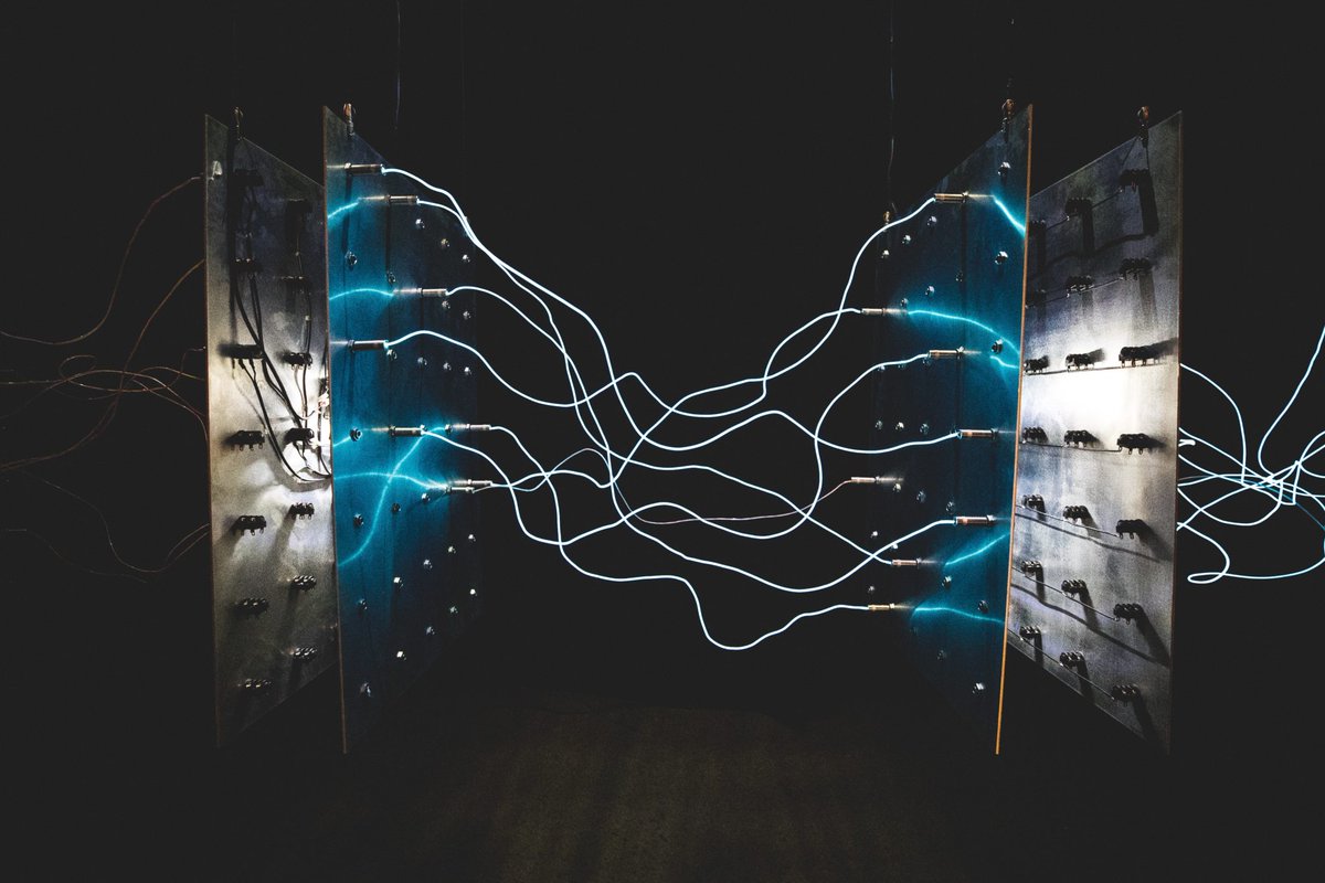 CARTIFCT's tweet photo. Use of #Blockchain to develop a system that will support the #energy exchange between #prosumers. This is the goal of #EnergyChain project
All details here: https://t.co/A0hVjKzdAq https://t.co/K39bgDONNf