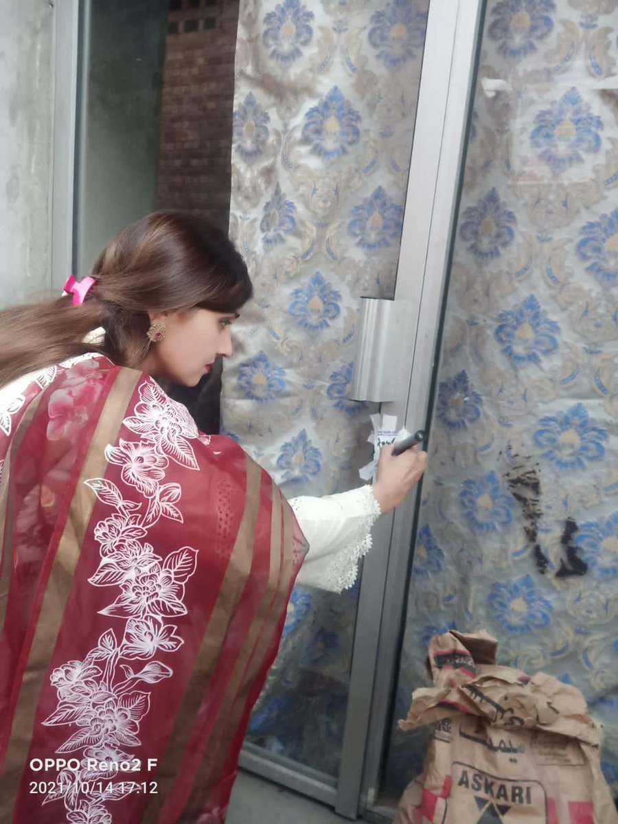 DistrictHealth8's tweet photo. ڈاکٹر فریحہ اکرم ملک 
ڈی ایچ او(ایچ آر )ڈی ایچ اے گوجرانوالہ نے لوگوں  کی شکایات کے مطابق ضلع گوجرانوالہ کے مختلف ایریاز کے وزٹ کیے اور ان علاقوں کے کلینکس کو  سیل کر دیا گیا

#antiquak 
#deputycommissionergujranwala https://t.co/4KHDZKbU7R