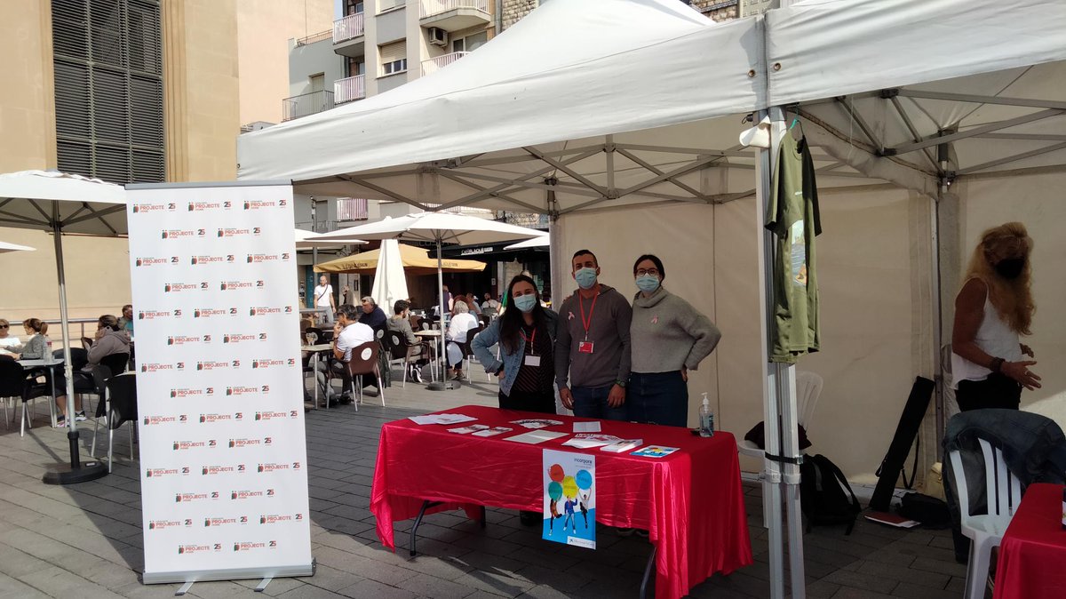 Projecte Home (@projectehomecat) on Twitter photo Avui som a la Plaça Corsini de Tarragona, participant en una nova edició del TAST Social que organitza <a href="/voluntaris_cat/">voluntaris.cat</a> Avui som a la Plaça Corsini de Tarragona, participant en una nova edició del TAST Social que organitza <a href="/voluntaris_cat/">voluntaris.cat</a>