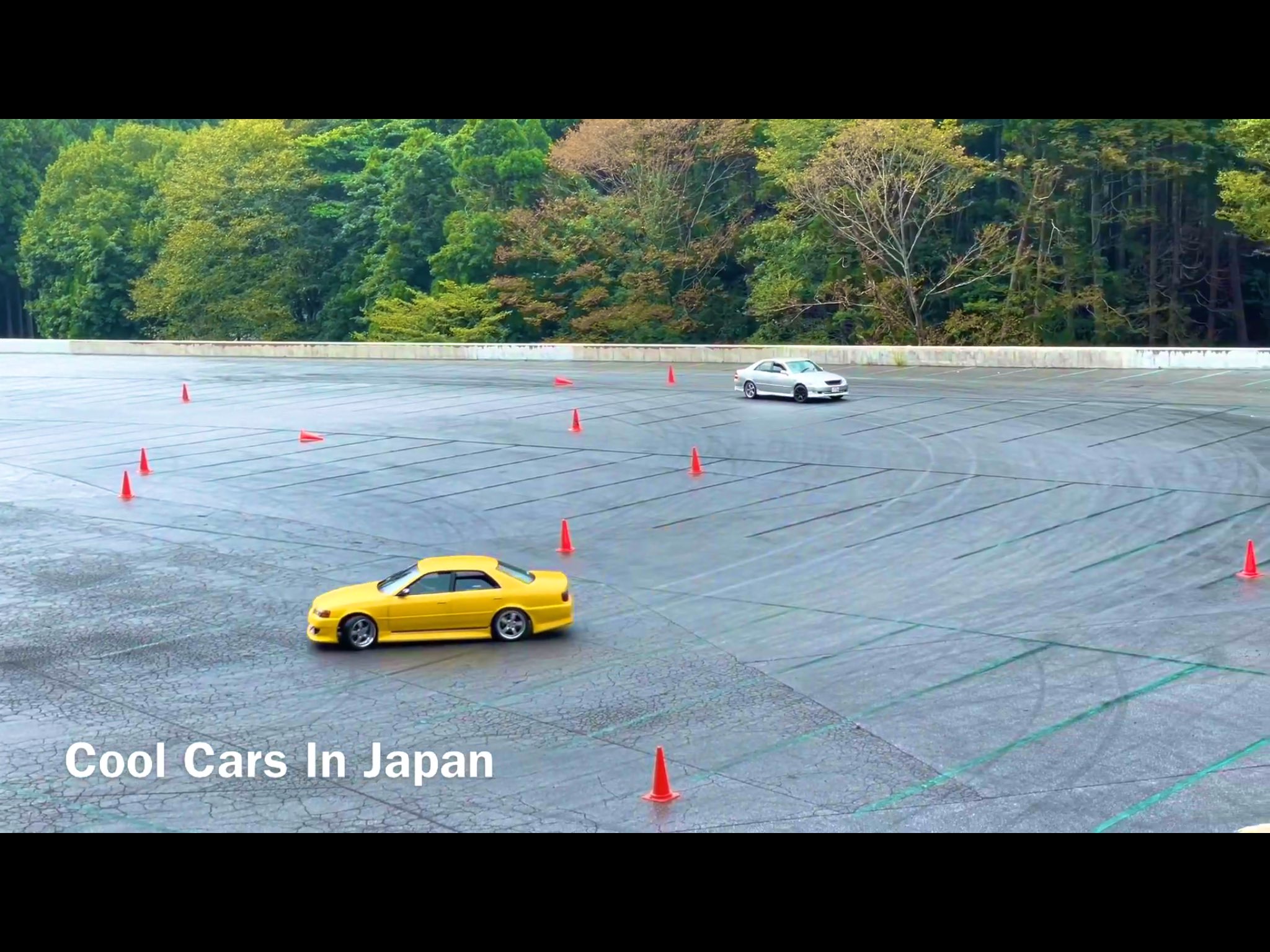 Supersupercar ドリフト ドリフト練習に遭遇 チェイサー マークii ドリフト動画は T Co Xtkzxzlhxi 奥伊吹モーターパーク ドリフト ドリフト走行 チェイサー マークii カーチェイス サーキット 改造車 ドリフト動画 車動画 走行