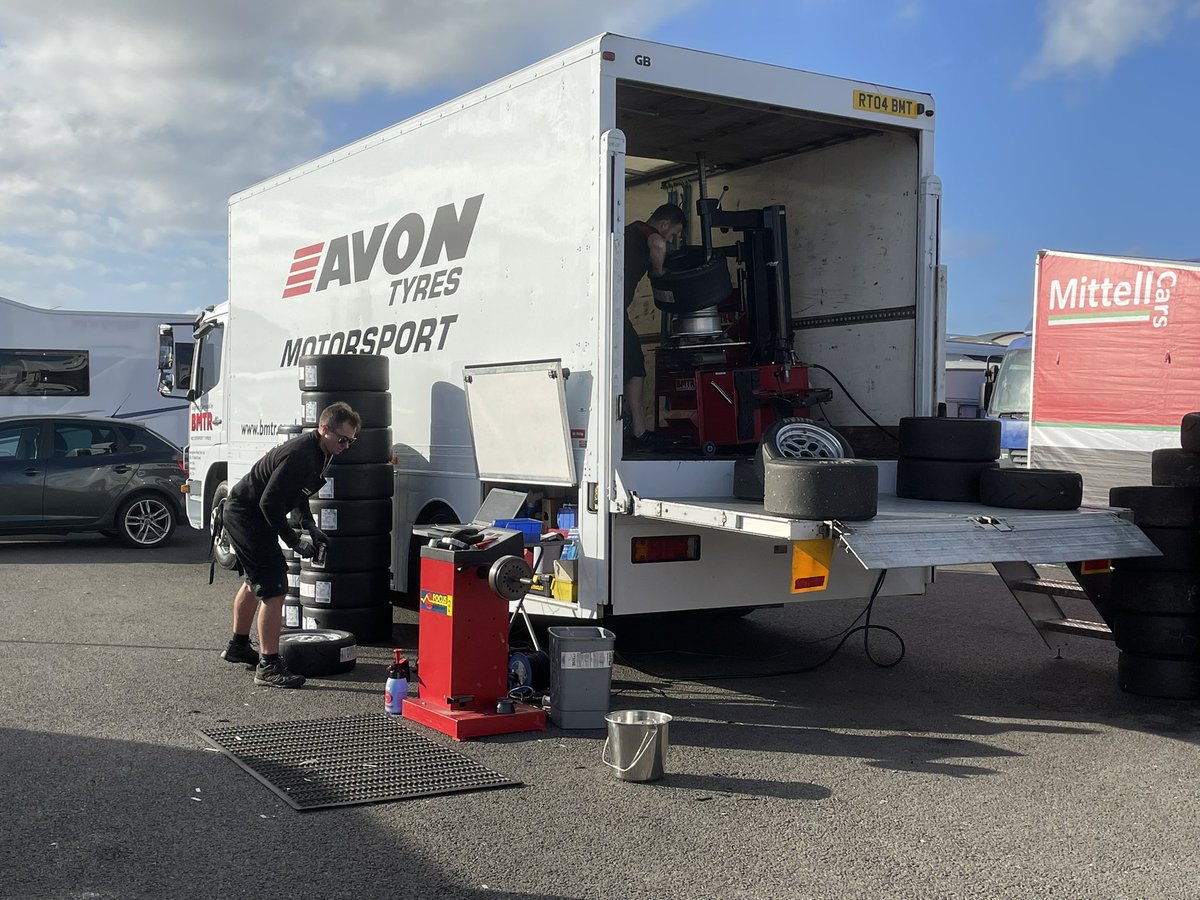 F1000 Championship tweet media