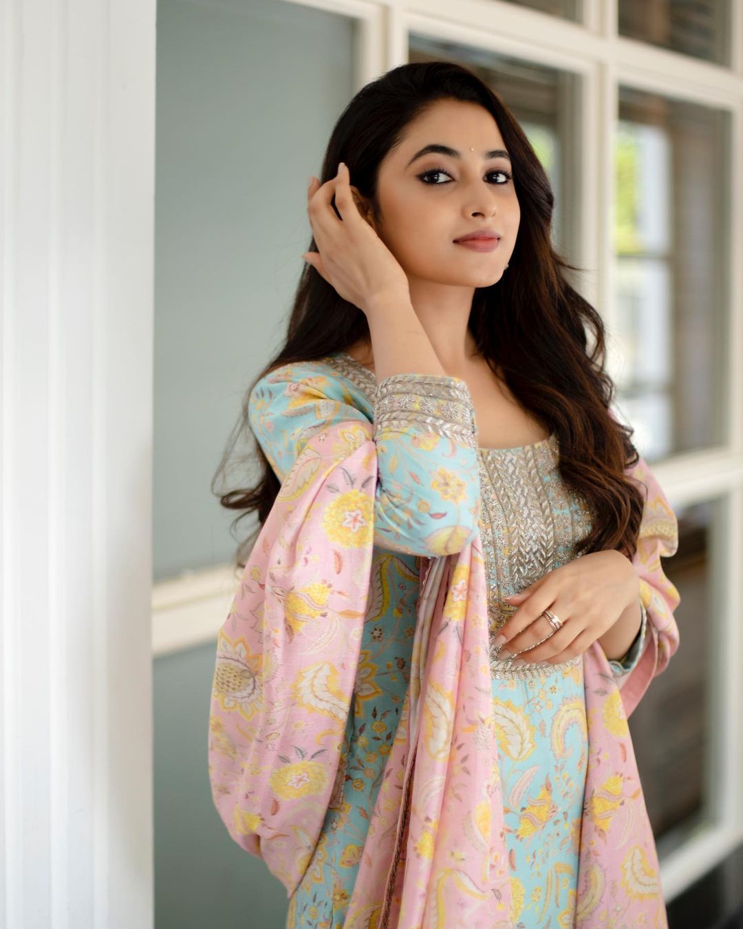 FBv2i9NVIAc5ghs?format=jpg&name=large