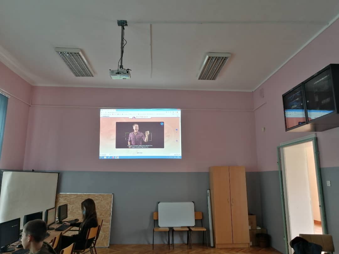 rehlili's tweet photo. ☝️Светска недеља математике 🤩
🗣️ И ове године смо се прикључили и уживали #TheGlobalMathProject   Глобални математички пројекат Србија  #gmp2021 #globalmathweek #jamestanton 🤩🥳🎉
 #GMW2021 #ExplodingDots  #TačkeKojeEksplodiraju #TKE   #SNM2021 https://t.co/FoV37ZD6TR