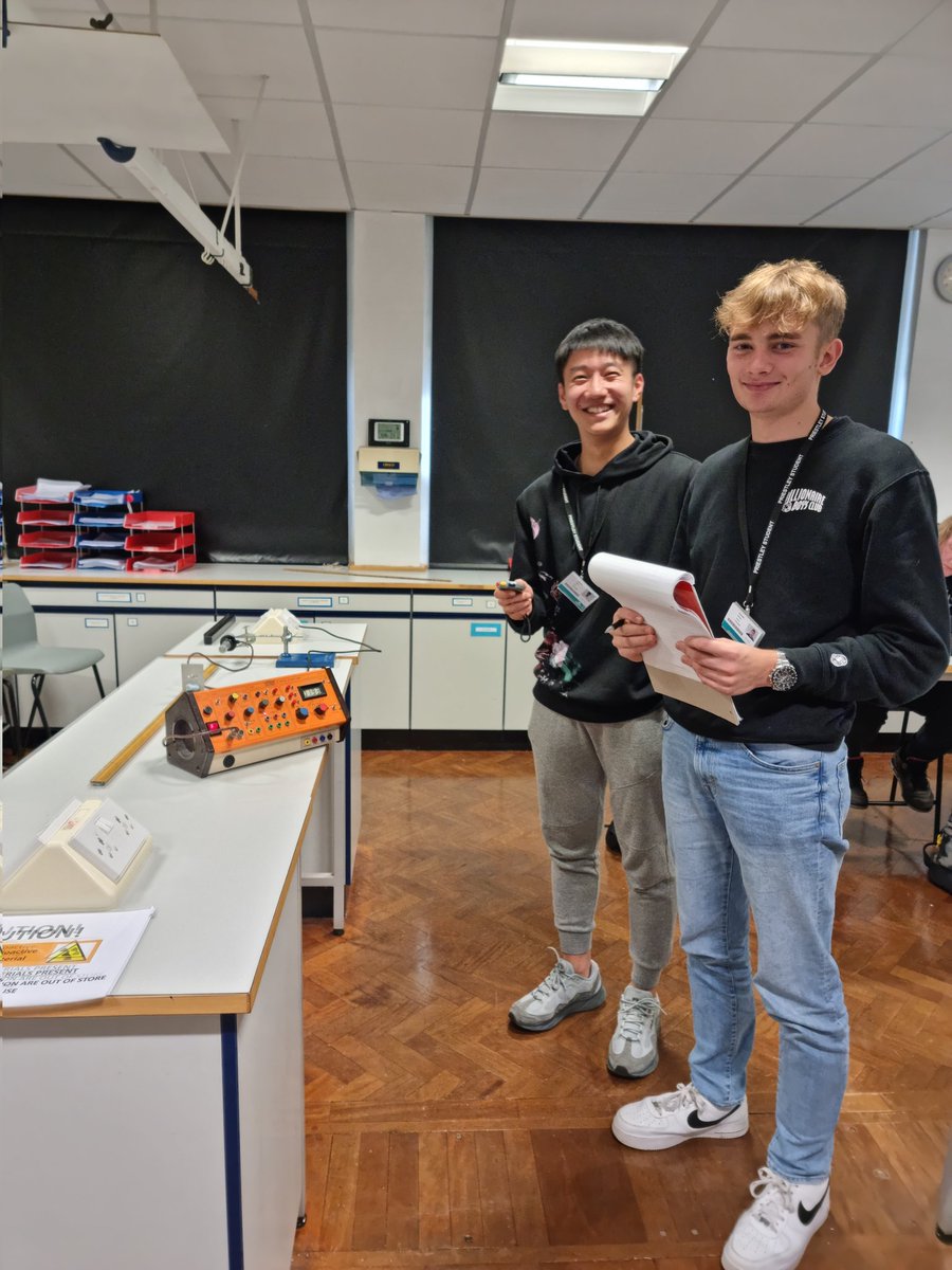 PriestleyPhys tweet media