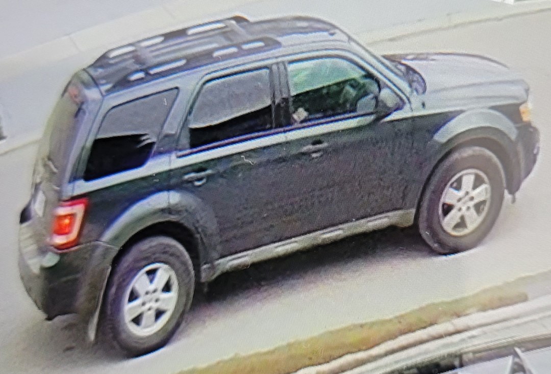 Woodstock_PS's tweet photo. ***ROBBERY INVESTIGATION***
Police are looking for the publics assistance in identifying 2 male suspects and a vehicle involved in a robbery on Masters Drive yesterday. 
Call WPS 519-537-2323 or @CrimeStoppersOC 1-800-222-8477 with info.

Full release: https://t.co/bFQkSv5W13 https://t.co/sqCQReiZMf