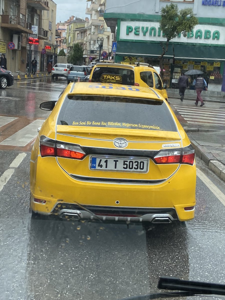 Ben seni bir bana ilaç bilirdim, meğersem eczaneymişsin…