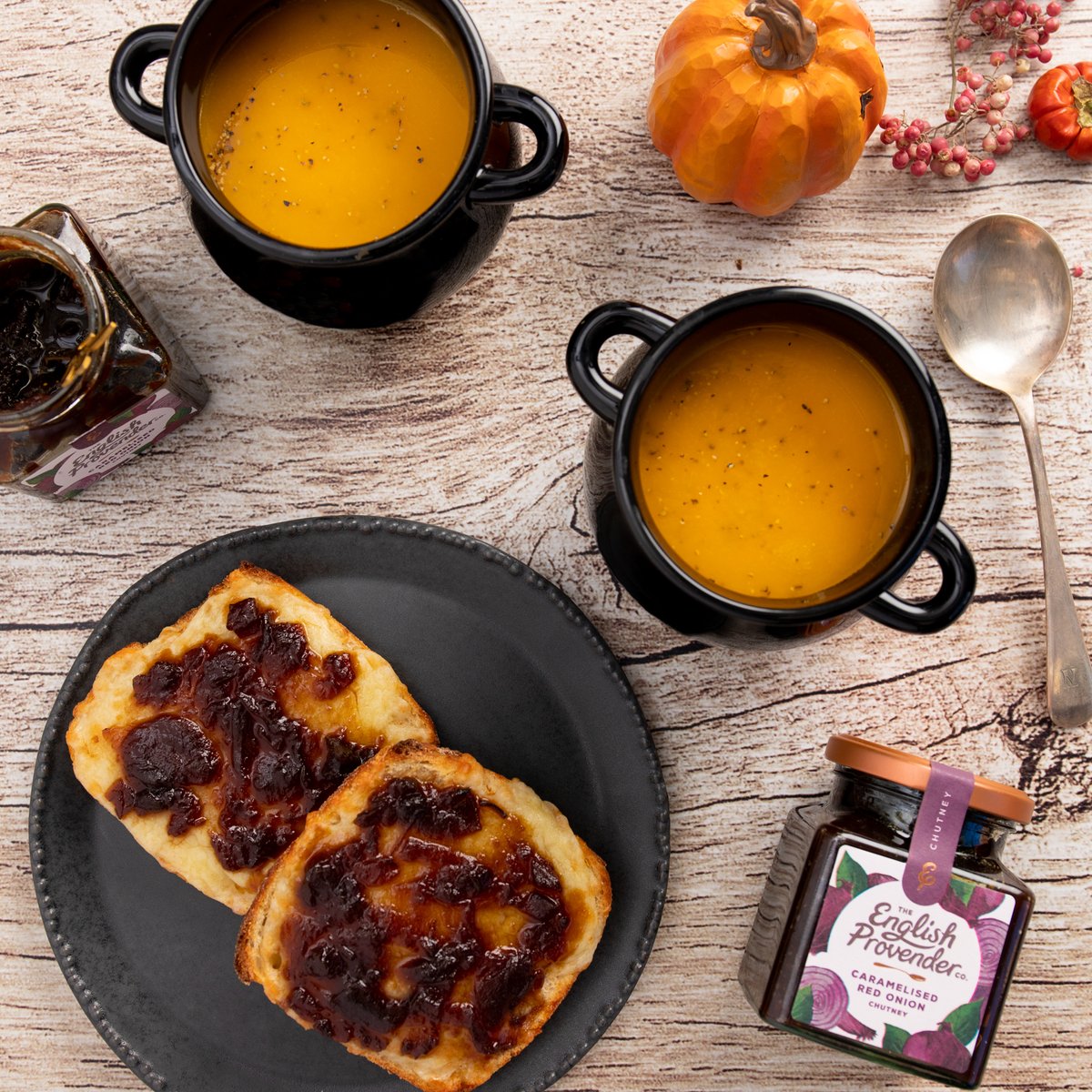 English Provender tweet media