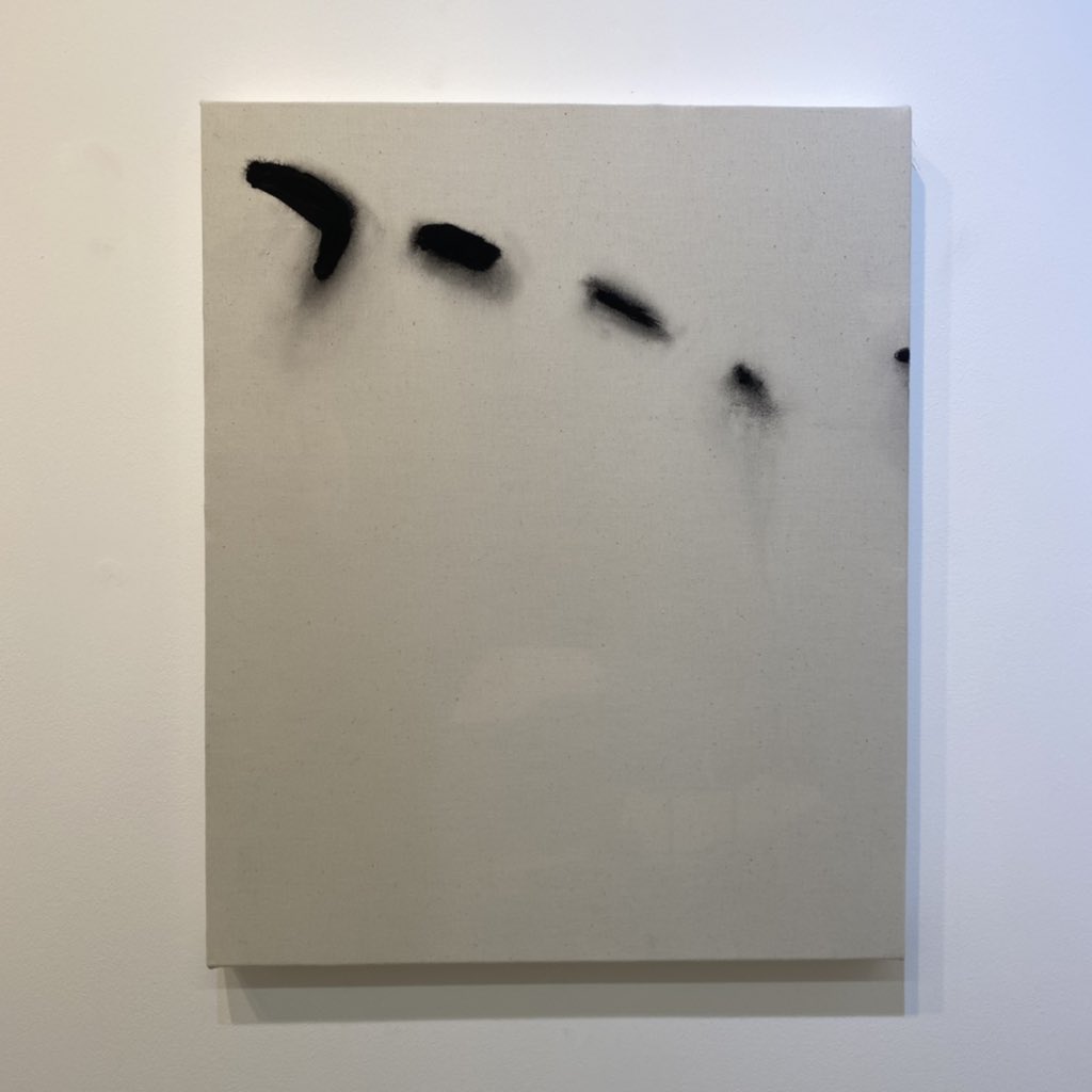 Cavalierofinn2's tweet image. @NickyDX100 so great to see your show Horse Gossip at Bobinska Brownlee such beautiful quiet paintings 🤍