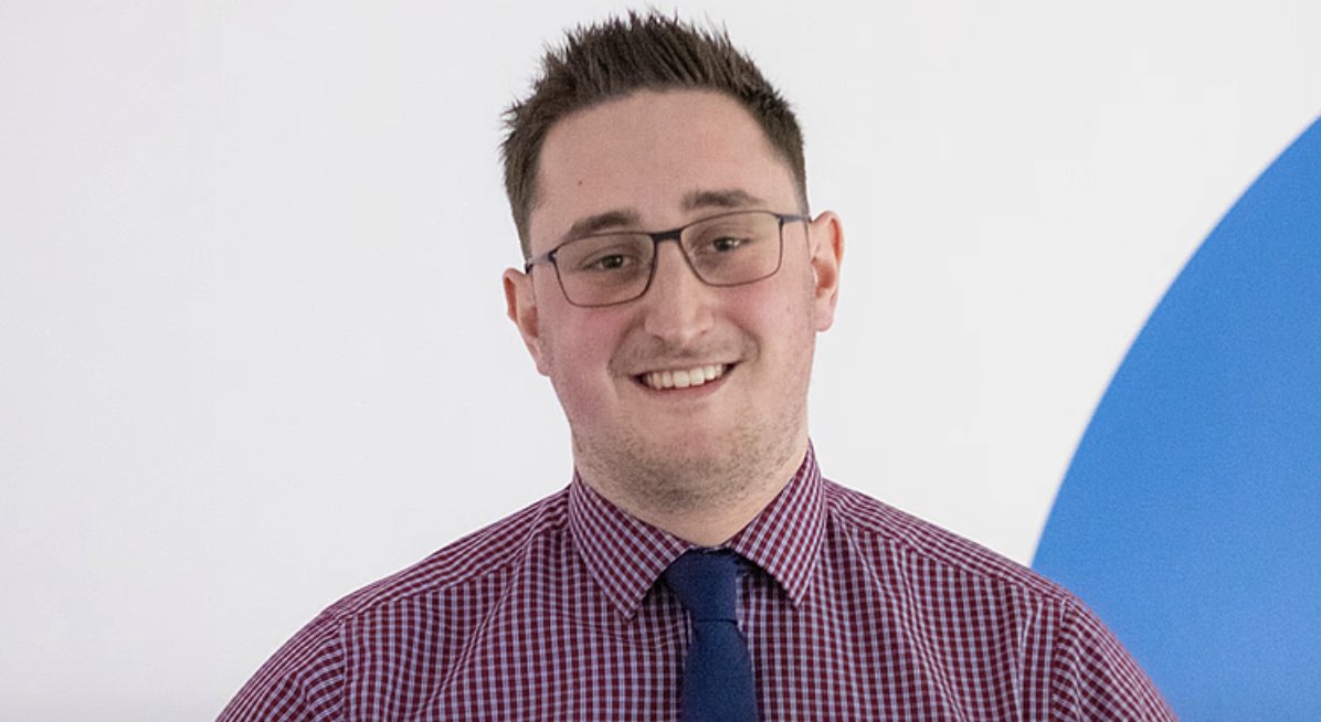 Pre-reg <a href="/LukeMcRoyJones/">Luke McRoy-Jones</a> shared his delight on passing his OSCEs today. “I am absolutely thrilled. This feels like a symbolic moment which represents a cumulation of a lot of hard work." We couldn't agree more.👏Read Luke's pre-reg journey 👉ow.ly/jTMz30rXau6 #OT