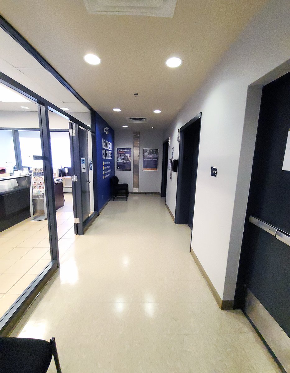 CDICollege's tweet photo. Welcome back students, and enjoy your orientation!
๐ท Edmonton City Centre
#CDICollege #education #career #collegelife #studentlife #collegecdi #orientation #firstdayCDI #backtoschool https://t.co/xb0qepdphT