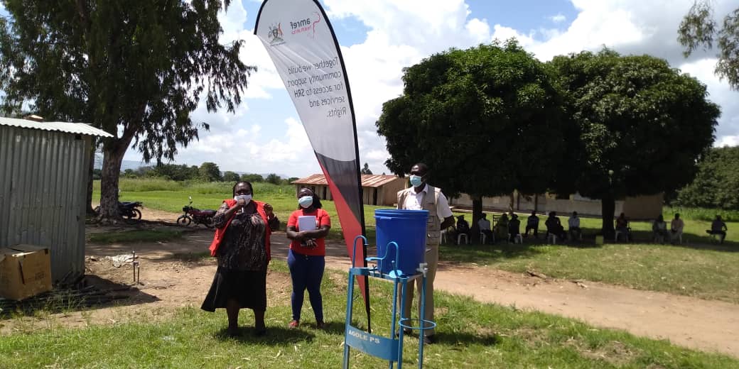 MargaretMugisa3's tweet photo. Amref today joined Amuru local government to  Commemorate the World hand washing day in  Pabbo town council. https://t.co/7VfRgMVjXY