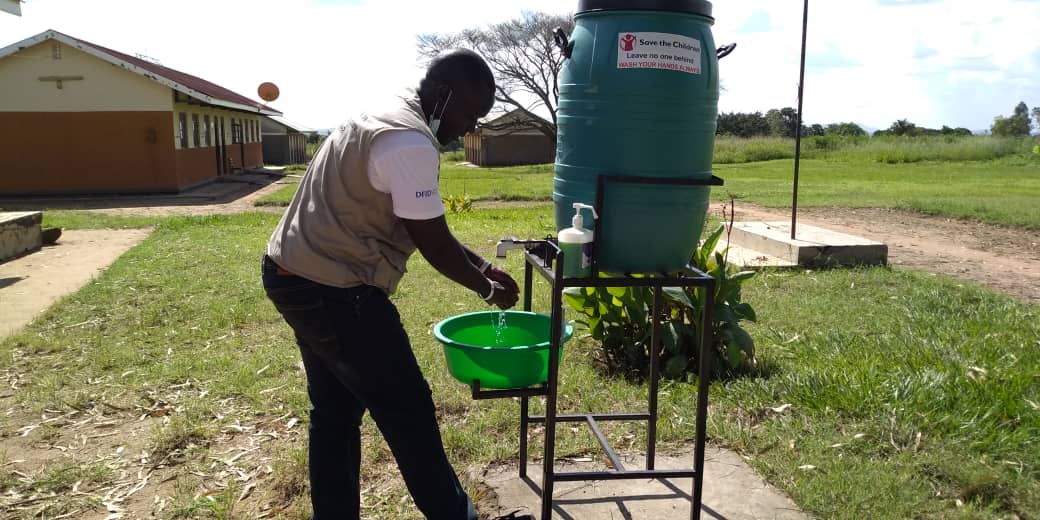 MargaretMugisa3's tweet photo. Amref today joined Amuru local government to  Commemorate the World hand washing day in  Pabbo town council. https://t.co/7VfRgMVjXY