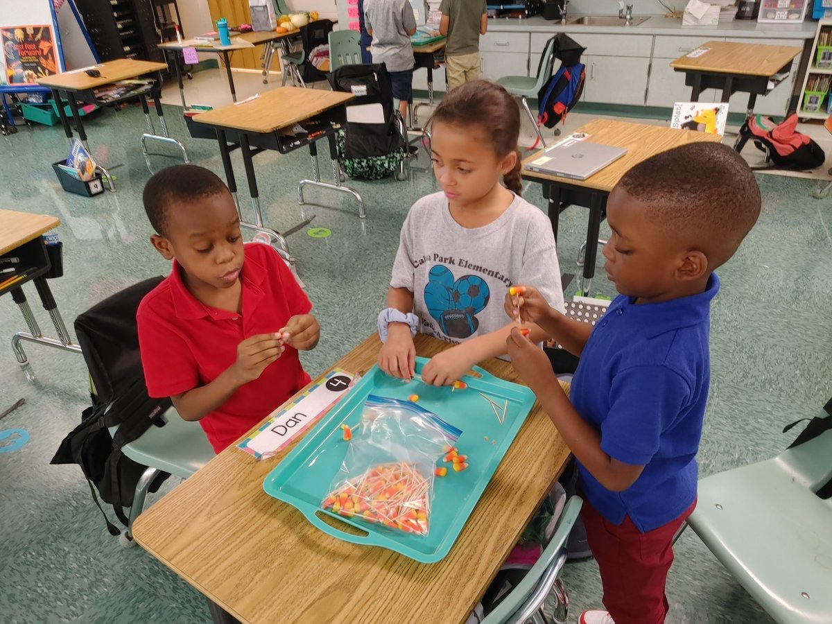 Miss Blakemore tweet media