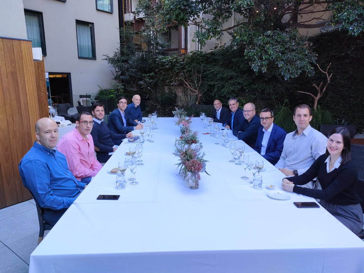 Open3S's tweet photo. Éxito del evento #SASE Executive Lunch organizado junto a @NetskopeES. Muchas gracias a Jose Cosano, Chief Security Officer de @GENERALI_es, por explicar su caso de éxito. ¿Todavía no sabes cómo SASE puede mejorar la #ciberseguridad de tu empresa? https://t.co/YlS6O6K6S0