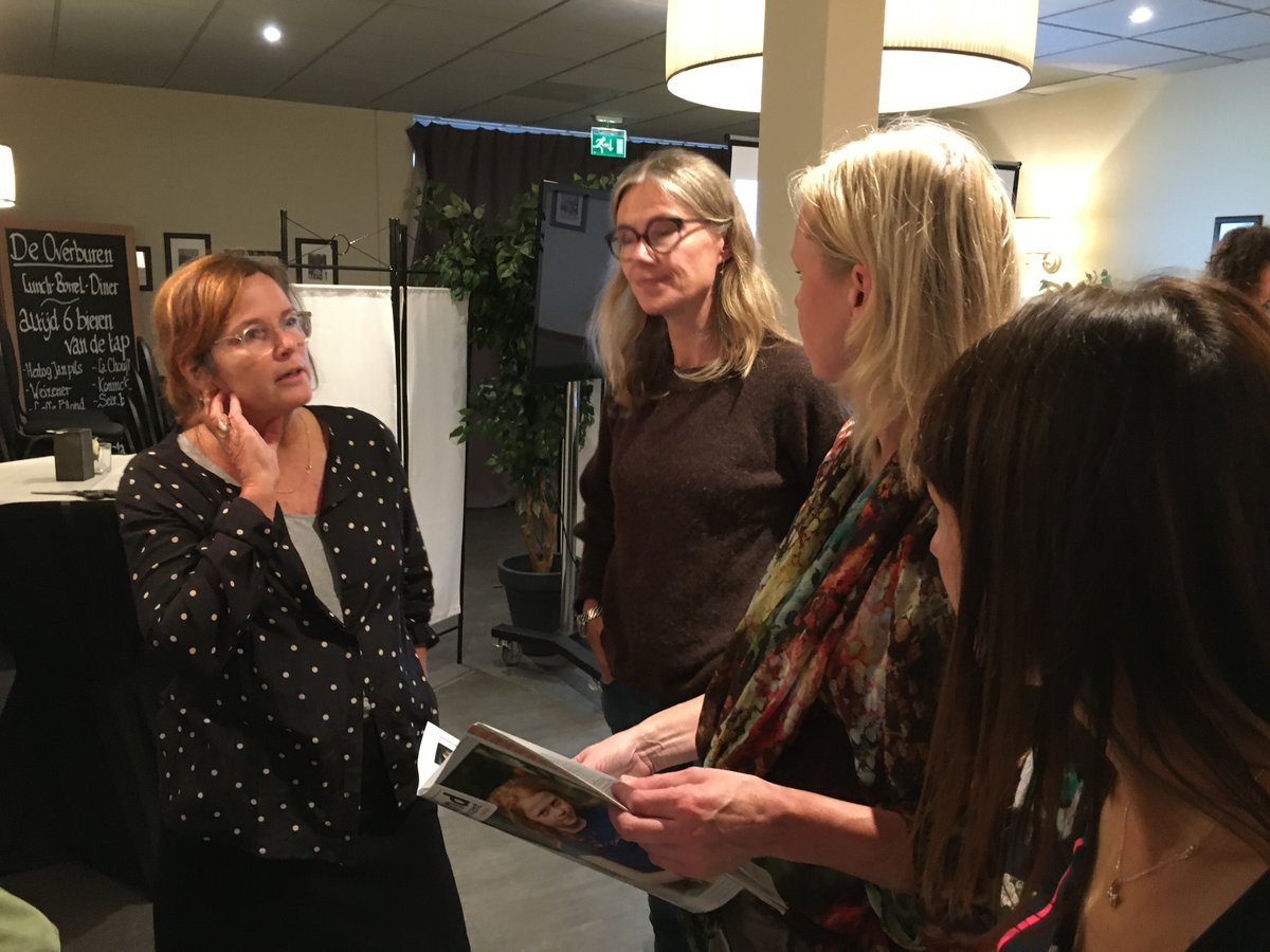 Yes! Tijdschrift Kind en Adolescent Praktijk / kaponline.nl krijgt een nieuw jasje! We hebben er zin in; de eerste stappen zijn genomen #MarikeSerra #TruskaBast #TamaraWally #MarielleCDekker @JoyceRodenhuis <a href="/RitaPilkes/">Rita Pilkes</a> <a href="/dalimoo/">Martine Dalinghaus</a> <a href="/SanderaKrol/">Sandera Krol</a> <a href="/BSL/">BSL Media & Learning</a>