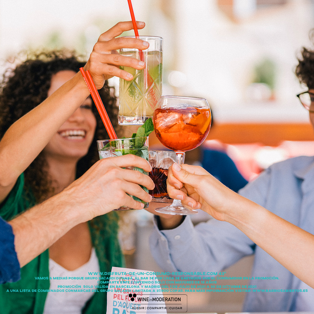 Comparte con tus amigos una tarde de risas, cócteles y anécdotas en nuestra terraza o en nuestra sala. 🥃🍹¡No hay mejor manera de empezar el viernes! 🙌 @borja_lucini
#elbotanico #terrazasmadrid #barrioretiro #restaurantesenmadrid #comerenmadrid