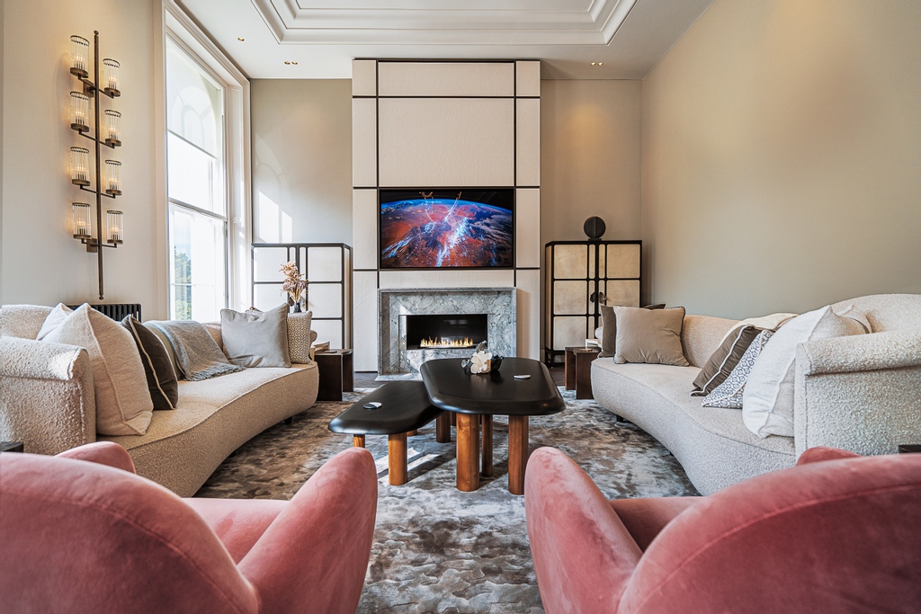 Future Automation (@automatedtv) on Twitter photo Hiding a display in plain sight lets you enjoy your space free from visual distractions when you aren't watching TV.
Find out more about our range of Sliding Panel Systems (SPS) here - futureautomation.co.uk/Product/Detail…
Project by <a href="/perfectintUK/">Perfect Integration</a> Hiding a display in plain sight lets you enjoy your space free from visual distractions when you aren't watching TV.
Find out more about our range of Sliding Panel Systems (SPS) here - futureautomation.co.uk/Product/Detail…
Project by <a href="/perfectintUK/">Perfect Integration</a>