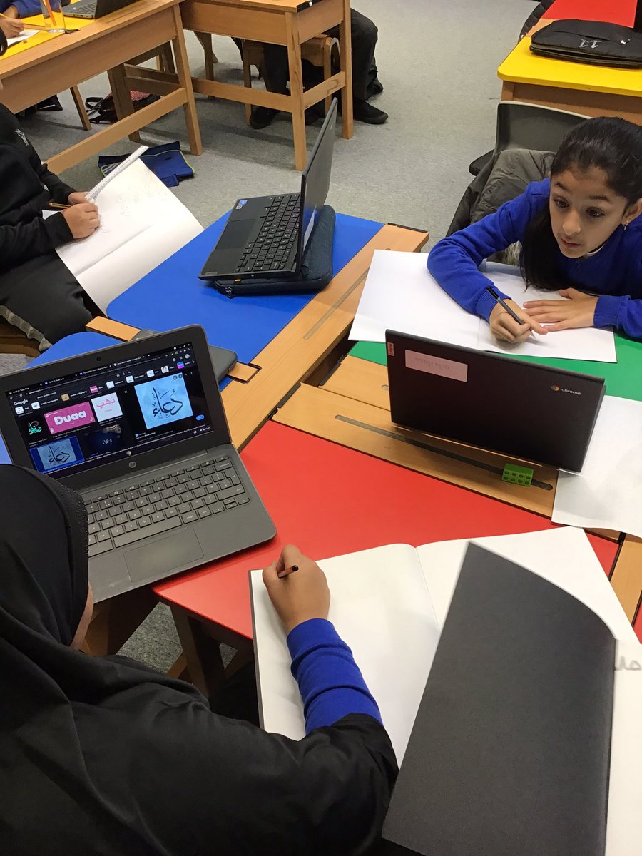 Lift_Feversham's tweet image. Y6 pupils practising writing their names in Arabic #calligraphy

#Arabic #beautifulscript #EarlyIslamicwriting
@AETAcademies @Saminak35575957 @IslamicThinking @HoCalligraphy @CNicholson_Edu #edutwitter