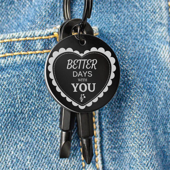 mrsam747's tweet image. Couples Keychain Gift, Simple Keychain, Unique etsy.me/3mTnAix #accessories #keychains #couplekeychains #detachablekeychain @etsymktgtool