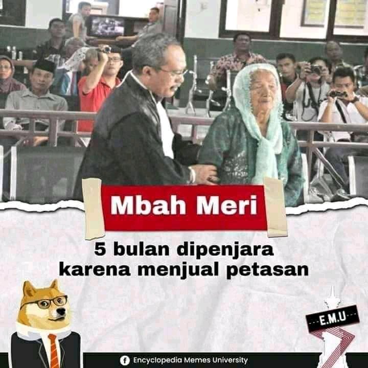 Outoffthebox45's tweet photo. Welcome to funny country, haha.
Yang mencuri tapi berdasi di sebut koruptor.
Yang mencuri demi sesuap nasi, di bui. 
#PercumaLaporPolisi 
#keadilansosialbagirakyatindonesia
#silake5
#keadilan 
@NajwaShihab https://t.co/0HVZyS99E0