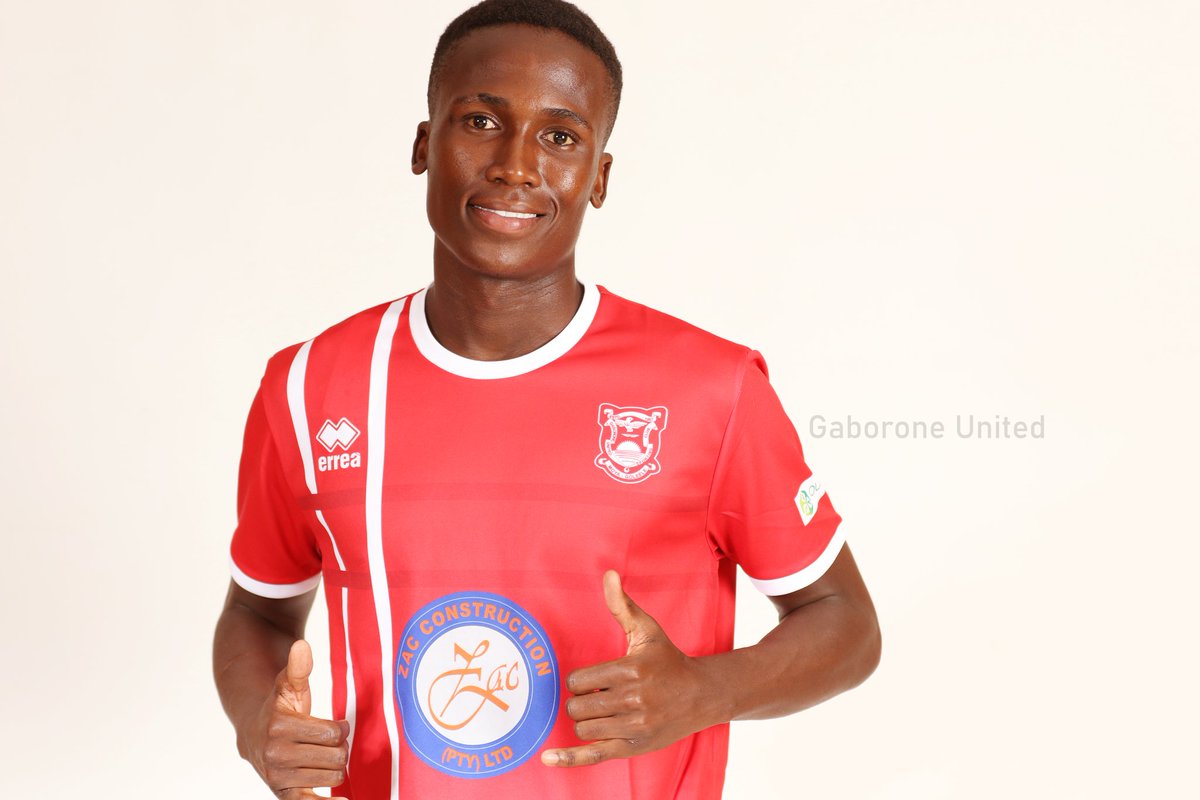 GaboroneUnitedS's tweet photo. Happy Birthday 🎊🍾🎂 to The Reds striker Misani Thupa. 

#GaboroneUnited 
#TheRedsRising https://t.co/dUZRmIQ3wY