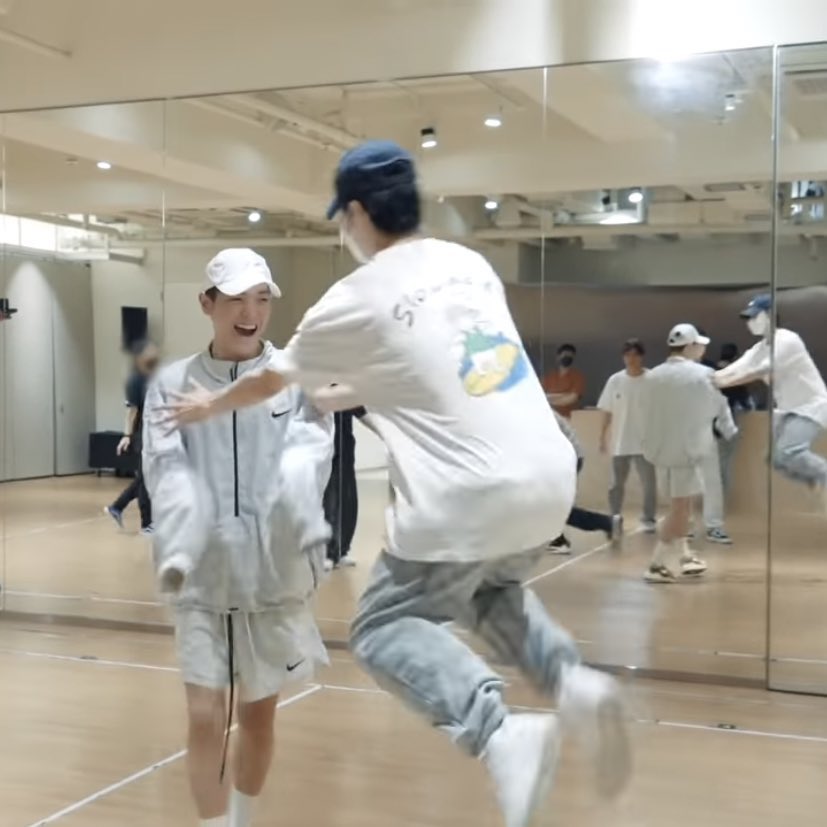 ยาธาตุน้ำขาวตรา..