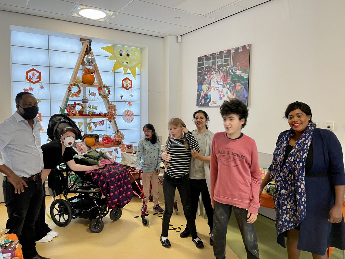 IvyHouseSchool's tweet image. Thank you to all of the families and staff who have donated food produce over the last couple of weeks. Springwater Charity came to collect it this morning, all of your donations will make a huge difference and support our local community in Derby. Thank you 🙏