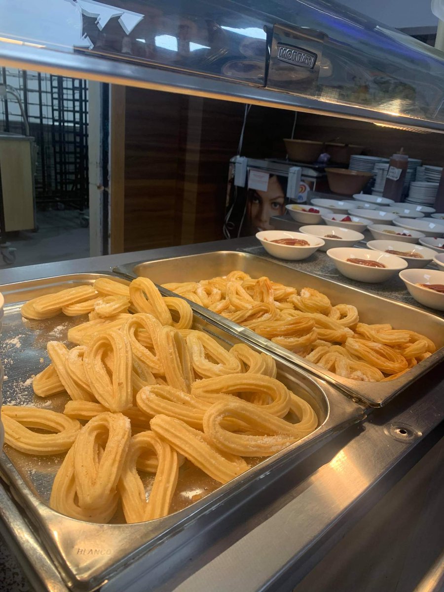 hollybush12's tweet photo. Churros day on last day of term 😍
@ArdinglyDining
#churros #happyhalfterm #yummy #ardinglycollege https://t.co/lJ5BD2bTiv