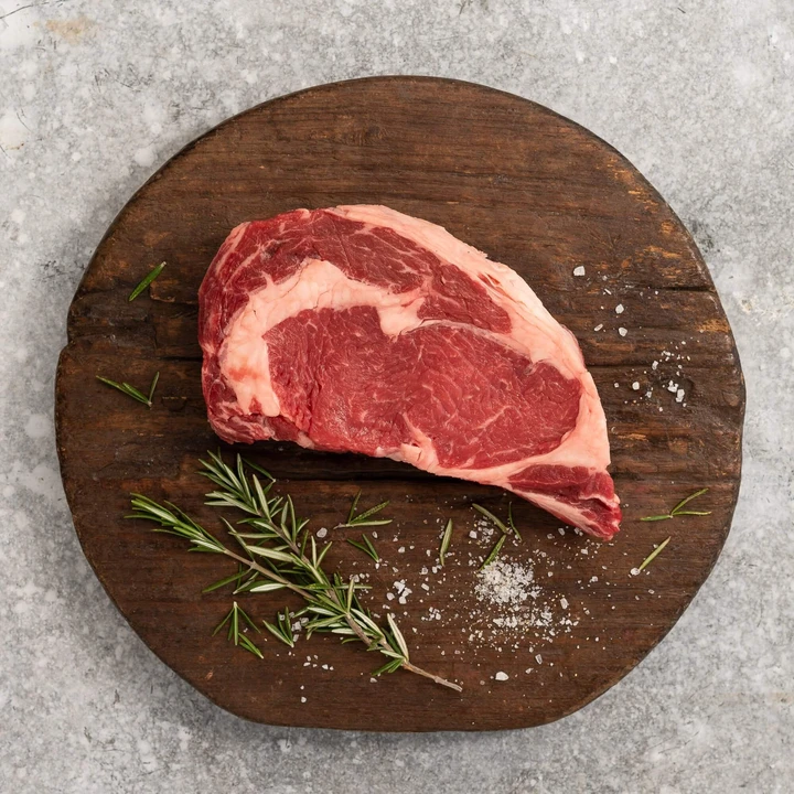 hatercmitt's tweet photo. BEEF RIBEYE STEAK BONELESS
Exceptionally tasty, marbled and tender, it's a steak lover's pièce de résistance! Great for grilling, cooking in a skillet, smoking or broiling. https://t.co/hSo675LkxK