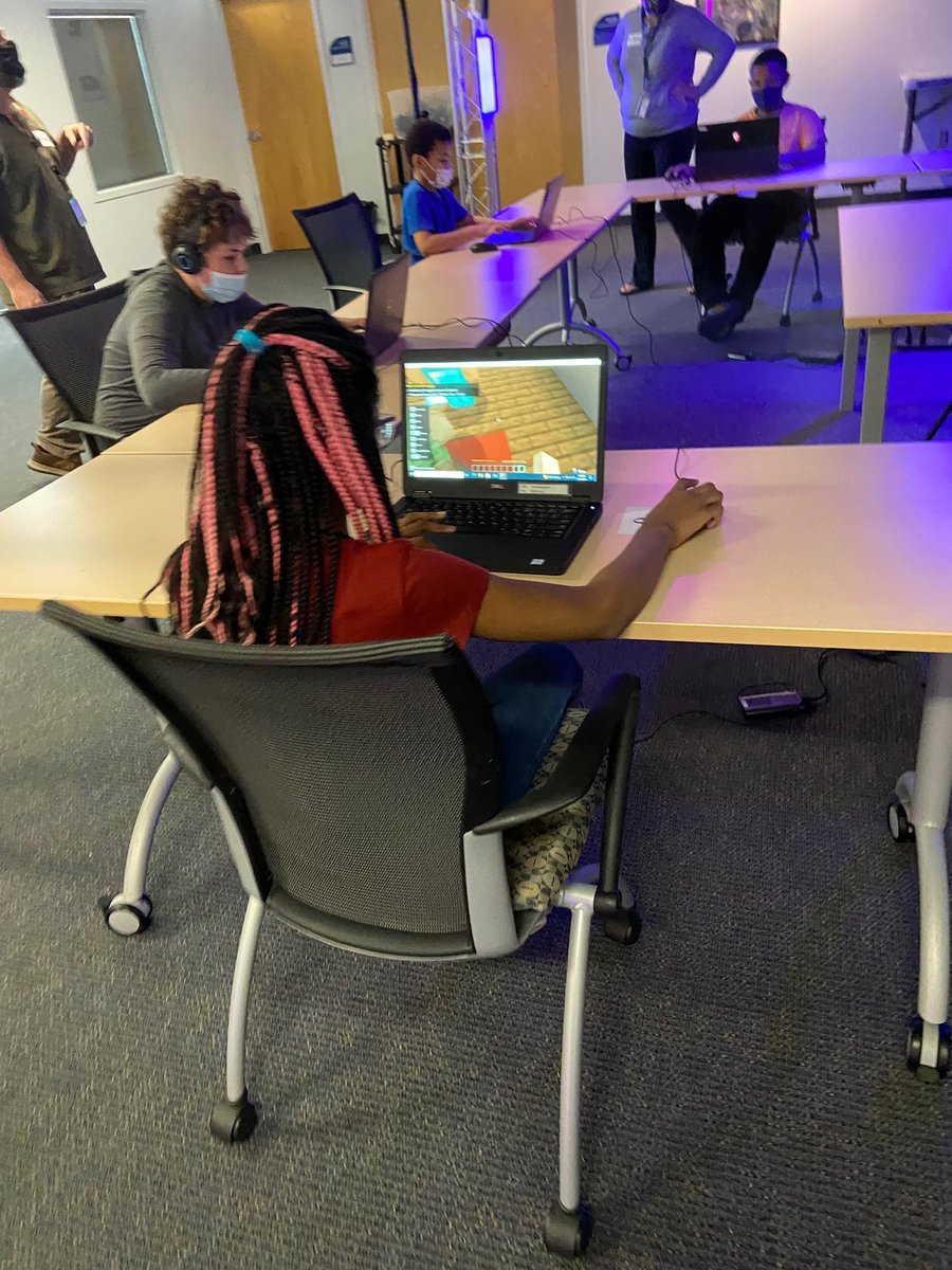 Krzysztof Rechowicz (@ikaeri) on Twitter photo #inclusive is back!! First out of 4 weekly events focusing on skills needed in STEAM careers kicked of yesterday. Thank you @Innov8_Learning <a href="/BaToART/">Bratislav Cvijetic</a> @ODUVMASC and all the volunteers for supporting! #inclusive is back!! First out of 4 weekly events focusing on skills needed in STEAM careers kicked of yesterday. Thank you @Innov8_Learning <a href="/BaToART/">Bratislav Cvijetic</a> @ODUVMASC and all the volunteers for supporting!