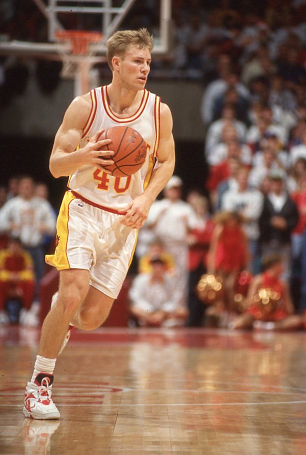 CycloneMBB's tweet photo. Happy birthday to Fred Hoiberg! #Cyclones https://t.co/er5wEZlbZW