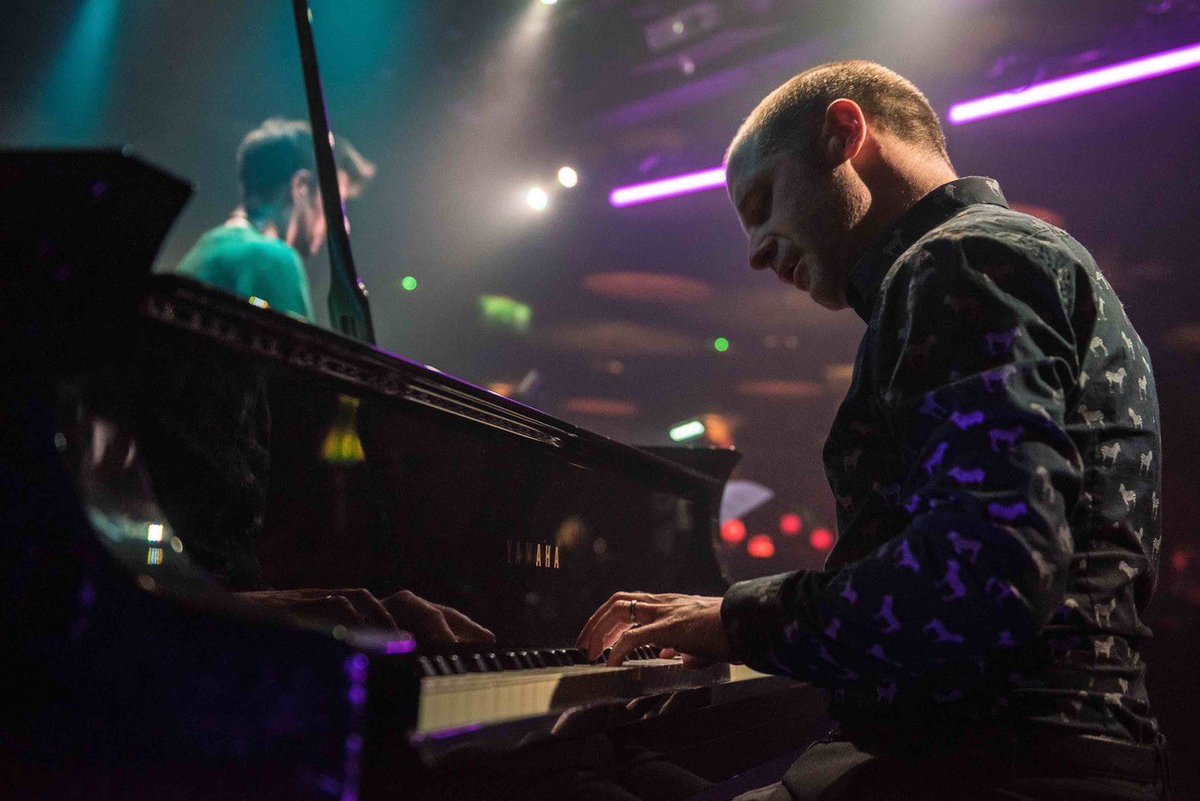 Have you seen our autumn jazz programme? 🎷

On Thursday 4 Nov we're delighted to welcome award-winning pianist and composer <a href="/Ivoneame/">Ivo Neame</a> to Lauderdale. 

Ivo is joined by <a href="/gcrowleymusic/">George Crowley</a> on tenor sax, Tom Farmer on bass &amp; Jon Scott on drums.

Tickets ➡ bit.ly/LHJazz2021