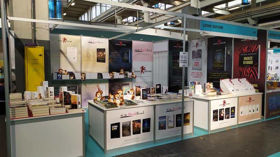 Fino a lunedì, ci trovate allo stand J34 al <a href="/SalonedelLibro/">Salone Libro Torino</a> 
A presto