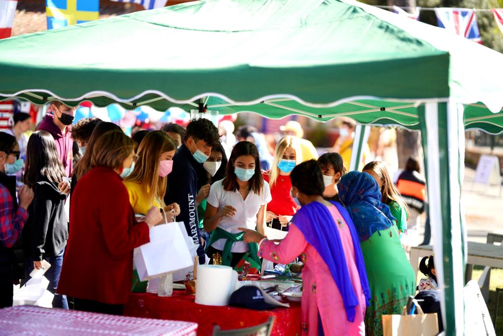 On this second day of celebrations for our Marymount's 75th Anniversary we had a special community celebration on campus where students dressed in their traditional cultural dress, the colors of their country or House t-shirts...more bit.ly/30kAIW6